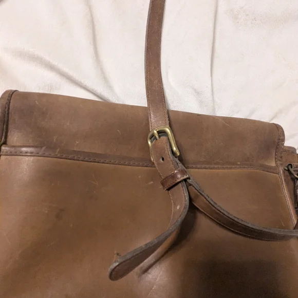 Vintage Coach City Bag Tan Putty(?) Shoulder Purse - Picture 6 of 11